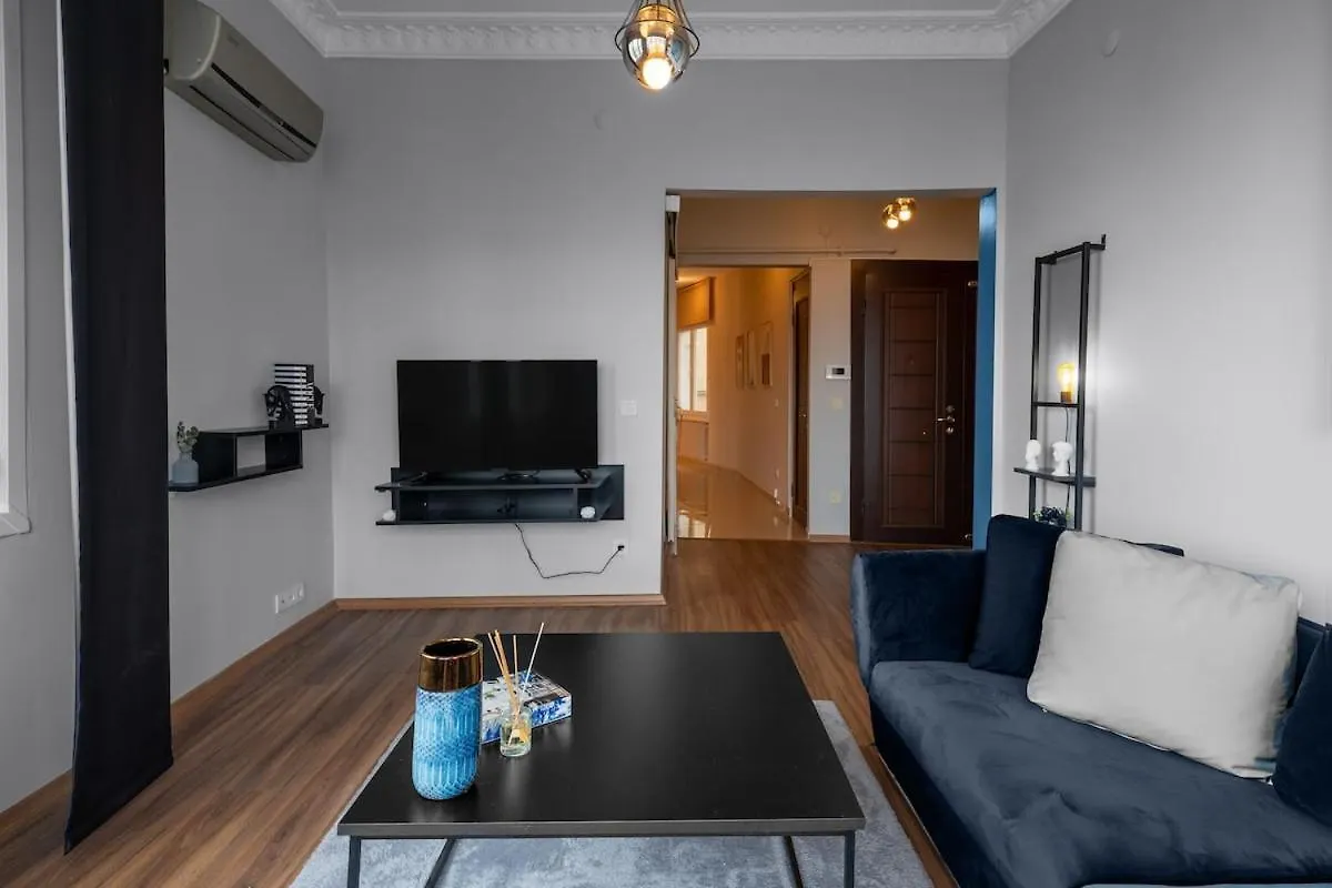 2Br Luxury Flat With Magnific Bosphorus View Apartment Istanbul Turkey