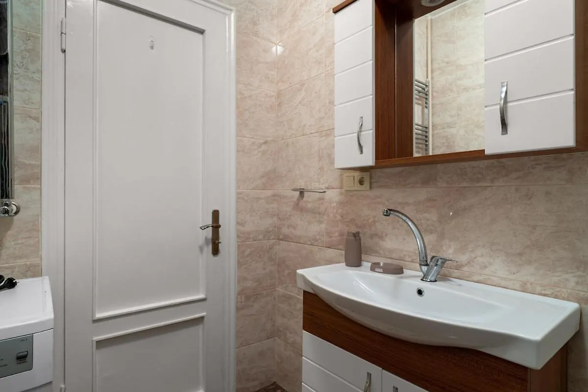 2Br Luxury Flat With Magnific Bosphorus View Apartment Istanbul
